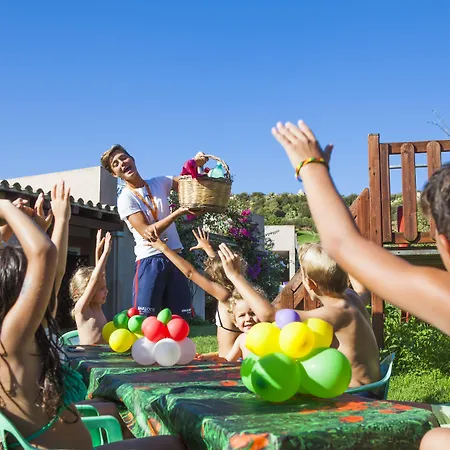 S'incantu מלון דירות