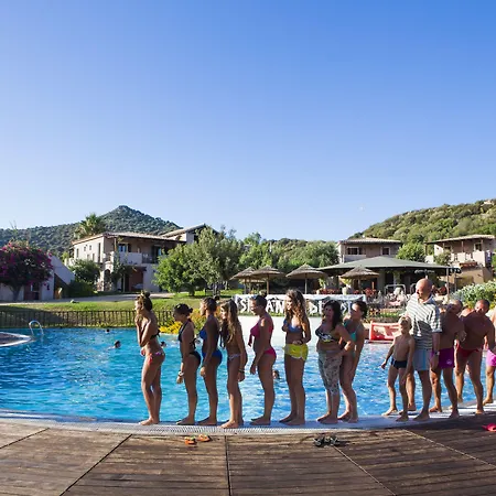 شقة فندقية S'incantu 3*