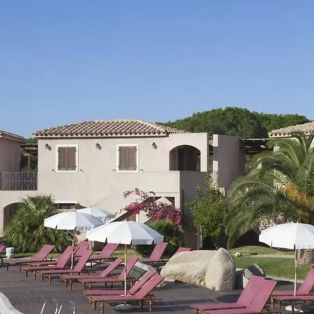 شقة فندقية S'incantu 3*