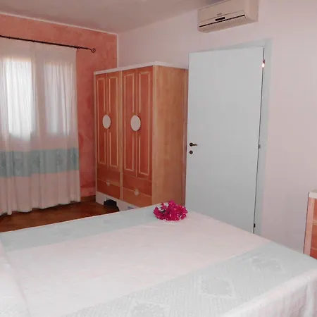 شقة فندقية S'incantu 3*