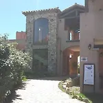 欣坎图公寓酒店 3*