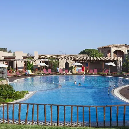 아파트호텔 S'incantu 3*